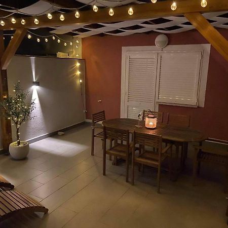 Vila Palit 497 D Apartment E Eksteriør bilde