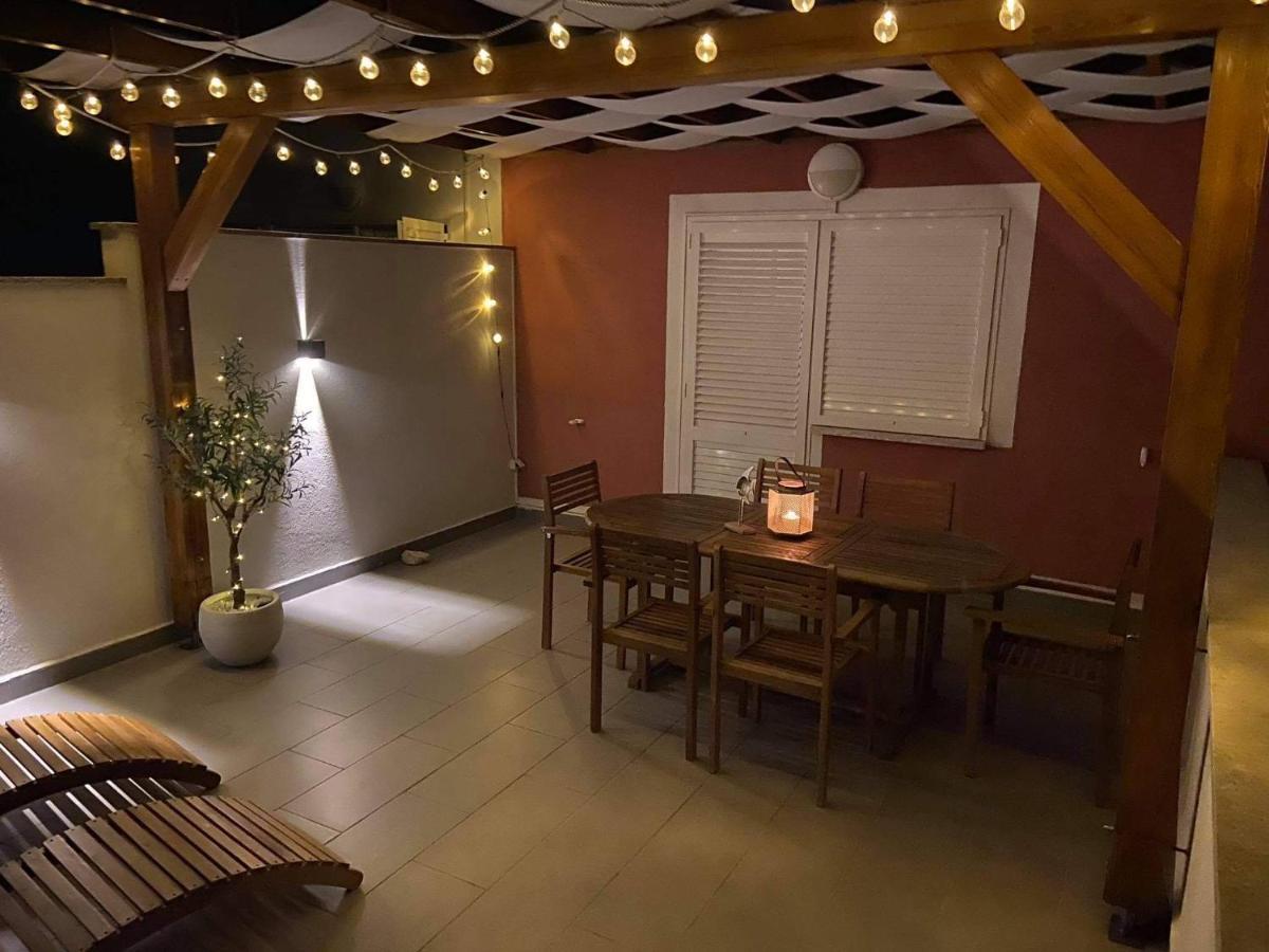 Vila Palit 497 D Apartment E Eksteriør bilde